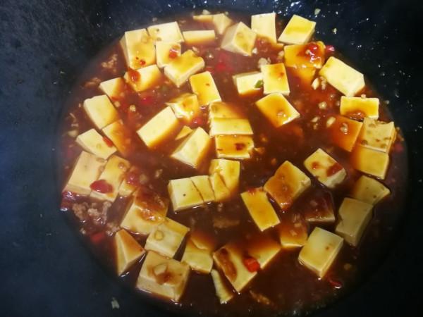 豆腐最好吃的12種做法，步驟簡單，鮮香入味，快學會做給家人吃吧