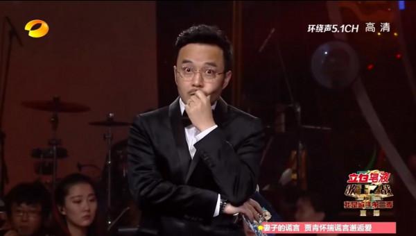 綜藝裡讓人氣憤的6大場面:她被人隨意剪了頭髮,他護膝被人藏針 綜藝裡讓人氣憤的6大場面:她被人隨意剪了頭髮,他護膝被人藏針