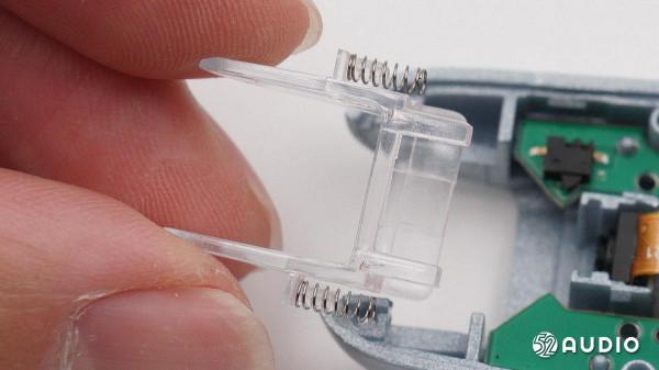 支援無線連線，高畫質大螢幕，蛋小蛋智慧掃譯筆拆解報告