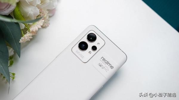 3000左右能買安卓最強高通驍龍8手機？原來機會真來了！僅此四款