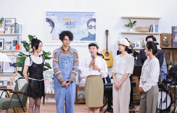 香奈兒多難穿!周迅80斤身材穿出臃腫肚腩,6萬多套裝變成廉價貨 香奈兒多難穿!周迅80斤身材穿出臃腫肚腩,6萬多套裝變成廉價貨