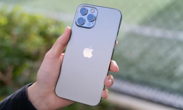 iphone螢幕發黃？是“原彩顯示”的作用，有必要開嗎