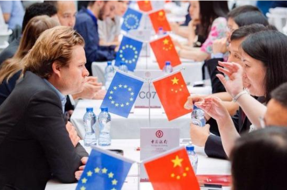 主動權落在中國手上!“斷供歐盟”衝上熱搜,西方終於嚐到苦果 主動權落在中國手上!“斷供歐盟”衝上熱搜,西方終於嚐到苦果