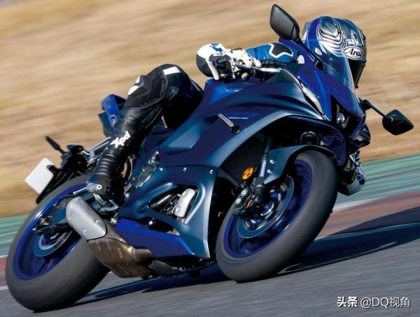 中排量效能街跑賽車，雅馬哈YZF-R7詳解，騎行舒適操控靈活