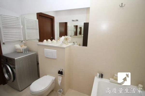 放馬桶裡的藍色潔廁塊會致癌?容易使馬桶汙染水倒流?終於有真相了…… 放馬桶裡的藍色潔廁塊會致癌?容易使馬桶汙染水倒流?終於有真相了……