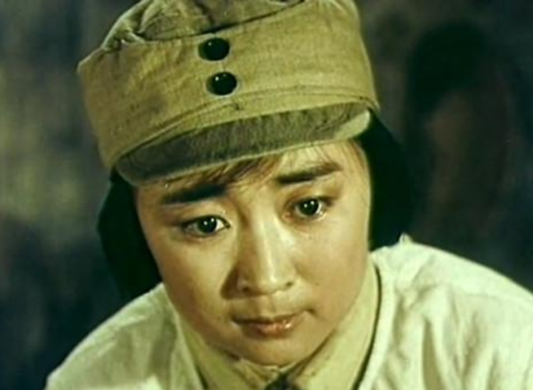 12位年近100歲還健在的老戲骨，秦怡令人敬佩，田華一生太可憐