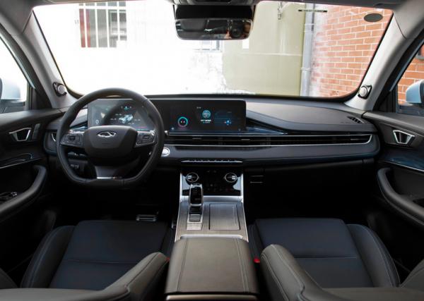 只貴三千塊，配置全面升級，瑞虎7 PLUS更值得買了？