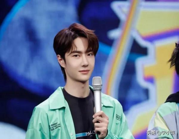 芒果臺低調舉辦“內部”晚會,5個尷尬場面意外暴露3條生存現狀 芒果臺低調舉辦“內部”晚會,5個尷尬場面意外暴露3條生存現狀