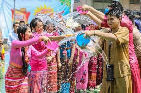 中國護照可以免籤去的有哪些國家?你知道幾個?比你想象得多得多 中國護照可以免籤去的有哪些國家?你知道幾個?比你想象得多得多