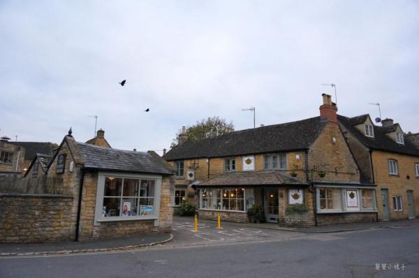 英國最美鄉村，婉約優雅，林語堂稱之理想生活，但商品都是義烏貨