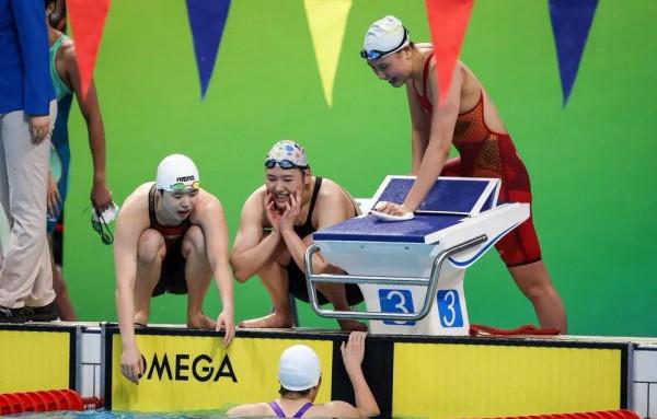 浙江游泳大爆發！汪順實現三連冠，葉詩文一騎絕塵，率隊摘金