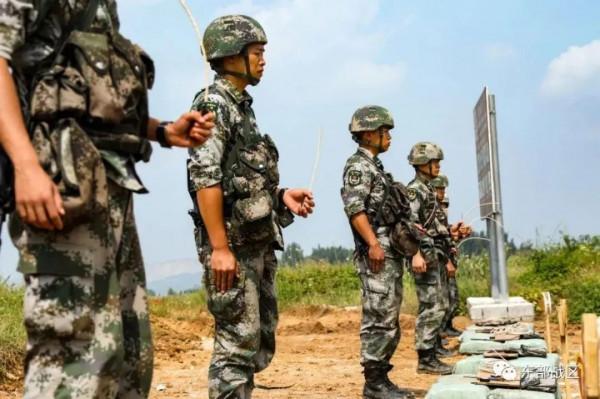 掃殘破障，開始行動