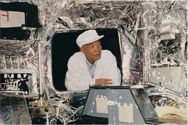 王希季的百歲生日｜“兩彈一星功勳獎章”獲得者