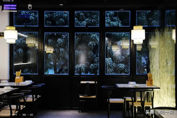 趴魚鰍、跳水魚、香鍋兔、小煎雞,夠辣夠味的江湖菜,吃爽了 趴魚鰍、跳水魚、香鍋兔、小煎雞,夠辣夠味的江湖菜,吃爽了