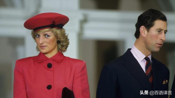 眼神騙不了人:看到戴安娜和美帥小夥跳舞,查爾斯當場打翻醋罈子 眼神騙不了人:看到戴安娜和美帥小夥跳舞,查爾斯當場打翻醋罈子