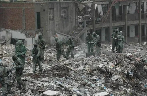 1978年，蘇聯宇宙954號核衛星墜毀，帶著核反應堆砸向加拿大