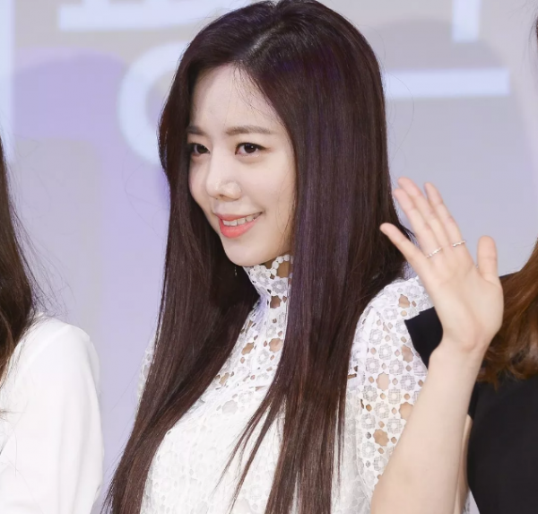 韓流明星過度整容到底有多恐怖？金喜善垮臉，蔡琳險些認不出來