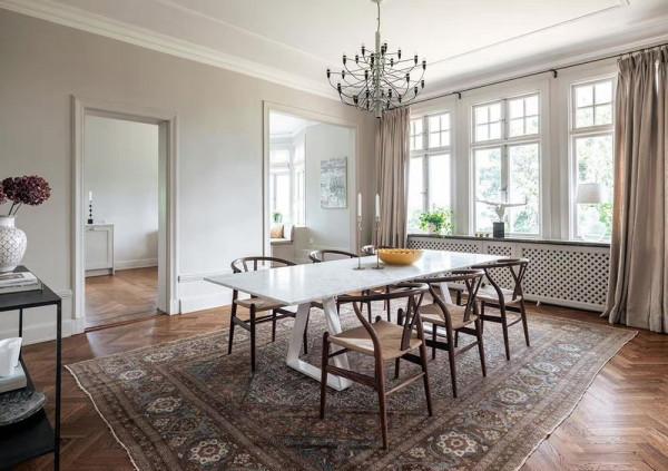 一棟湖邊住宅,室內溫馨迷人,室外風景怡人,超適合養老 一棟湖邊住宅,室內溫馨迷人,室外風景怡人,超適合養老