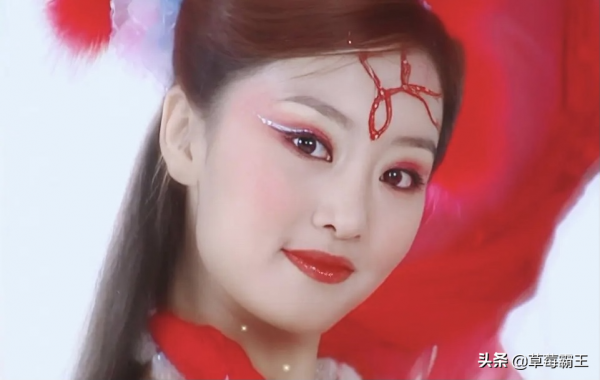 古偶妝容的退化,從遺忘全包眼線開始 古偶妝容的退化,從遺忘全包眼線開始