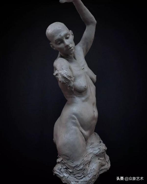 Ange Schmiert | 深邃而又魔幻