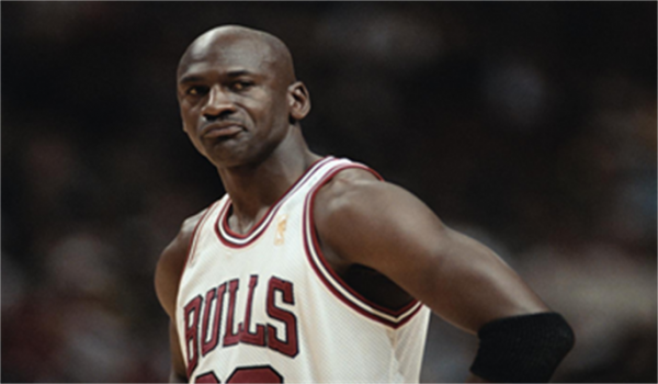 如果喬丹和克萊德·德雷克斯勒進行比拼,你認為誰會贏得比賽? 如果喬丹和克萊德·德雷克斯勒進行比拼,你認為誰會贏得比賽?