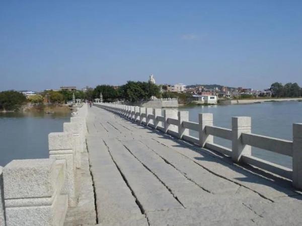 洛陽橋是誰建的？