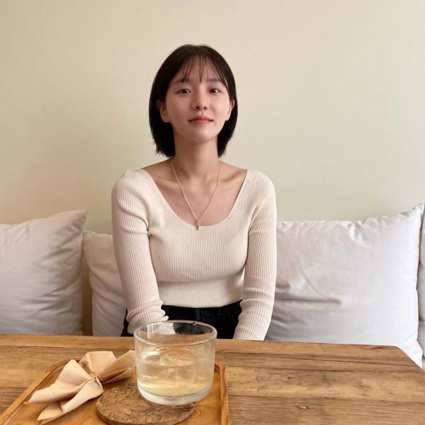 就算演配角氣場被碾壓，也不能否認她的美貌吧？