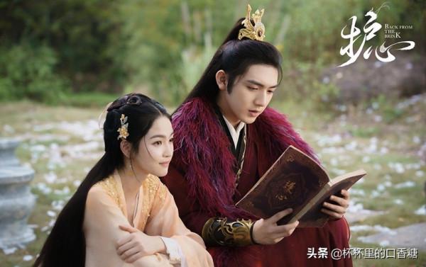 情人節新劇照！龔俊＆鍾楚曦《逆風》、侯明昊＆周也《護心》甜炸