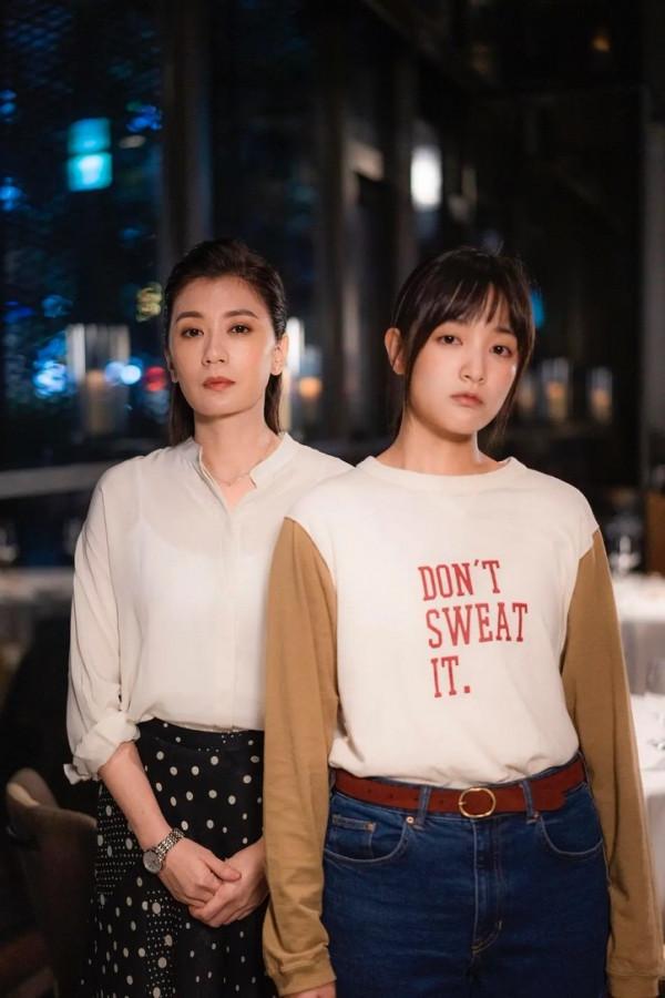 47歲賈靜雯給23歲王淨演媽，素顏出鏡打扮樸素，新片要競爭奧斯卡