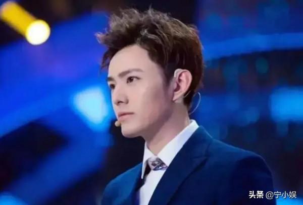 7位表演者成春晚最大受益人：&OpenCurlyDoubleQuote;鄧超&rdquo;變形容詞，鄧男子苦等10年