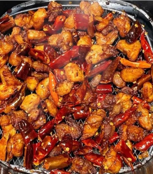 空氣炸鍋無油低卡食譜大全,一週不重樣,營養又健康,老少皆宜 空氣炸鍋無油低卡食譜大全,一週不重樣,營養又健康,老少皆宜