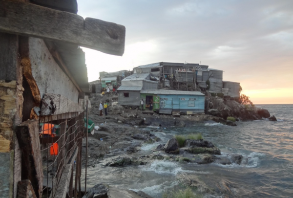 鐵皮島：非洲人口最稠密的島嶼