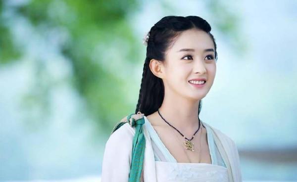 女星大火前的經歷，林心如演丫鬟，楊怡跑6年龍套，各有各的辛酸