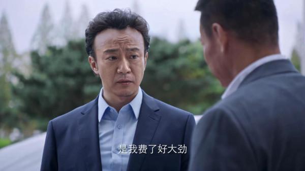 一頭捲毛成差評主因?《突圍》的“失敗”,遠遠超出觀眾的意料 一頭捲毛成差評主因?《突圍》的“失敗”,遠遠超出觀眾的意料