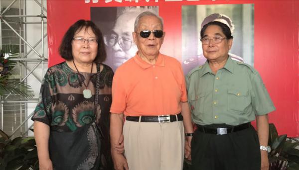 粟裕手下的連指導員，一槍沒開就活捉了千名敵軍，後成軍委副主席