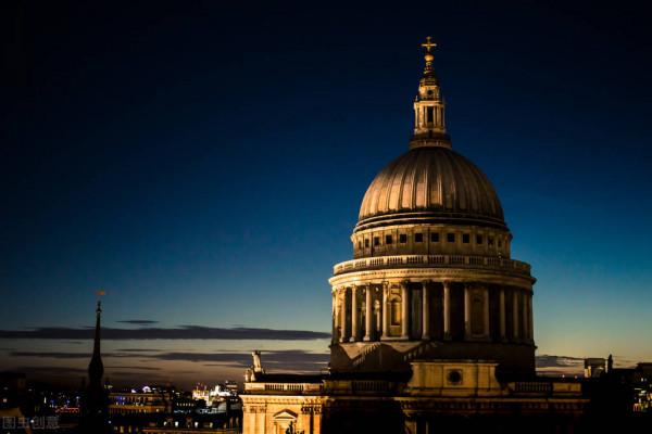 倫敦已經充分感受到了新一波新冠變異病毒的危害 倫敦已經充分感受到了新一波新冠變異病毒的危害