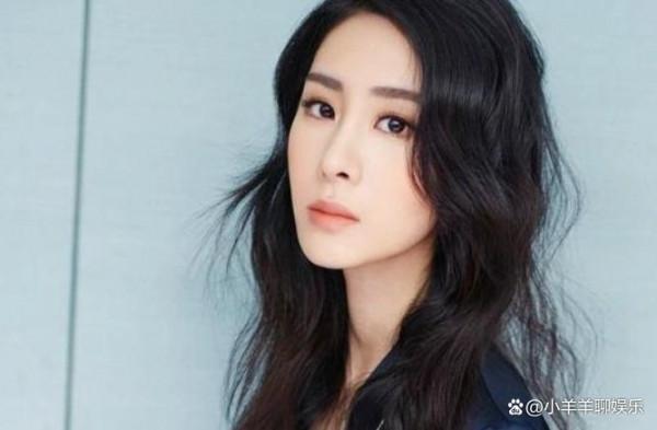 為什麼張碧晨寧願損失掉2500萬，也要堅持生下華晨宇的孩子呢？