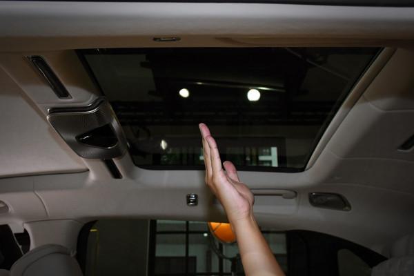 21款邁巴赫S480改裝自動手勢關門，高階感只需要一個動作