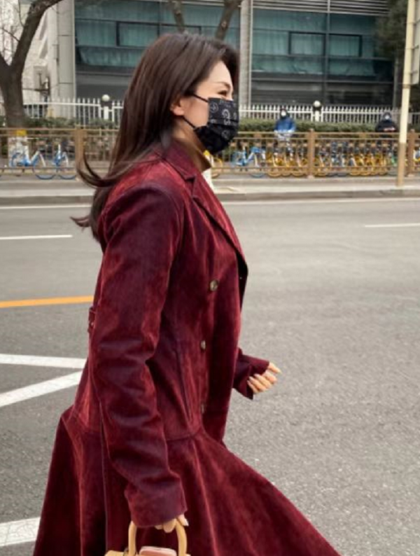 春晚私服比拼：趙麗穎千元夾克可愛減齡，張小斐萬元大衣輸給宋茜