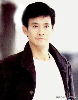 10位中年男星“禿頂”大賞:黃曉明、沙溢頭頂稀疏,最意外是他 10位中年男星“禿頂”大賞:黃曉明、沙溢頭頂稀疏,最意外是他