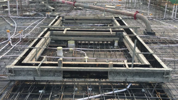 廚衛間構造翻邊施工:一次成型,防治滲漏 廚衛間構造翻邊施工:一次成型,防治滲漏