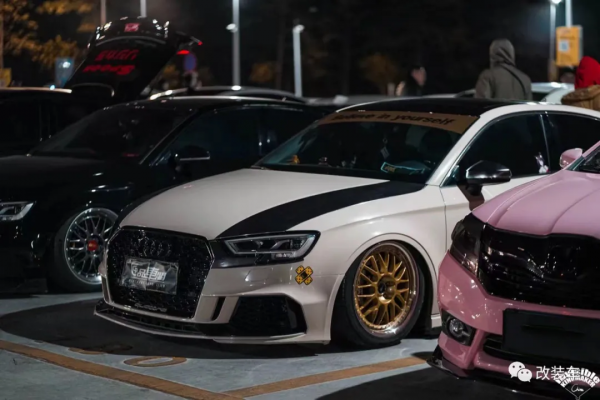 4套輪轂4次改色的奧迪A3，折騰久了還是自己開車房更方便