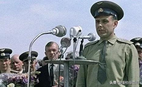 現實版地心引力，203處故障的飛船直落地球，全身只剩一塊腿骨