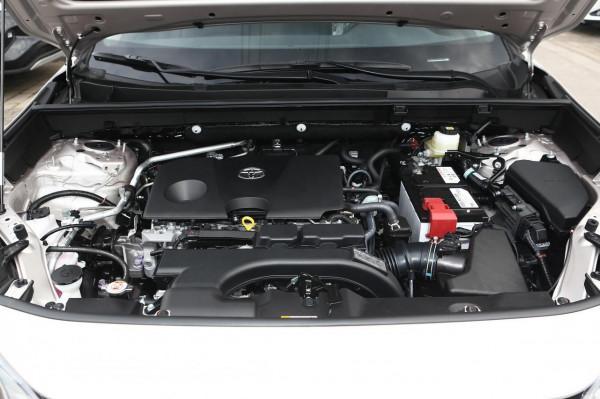 測評豐田威蘭達，配2.0L發動機，動力充沛，操控優越