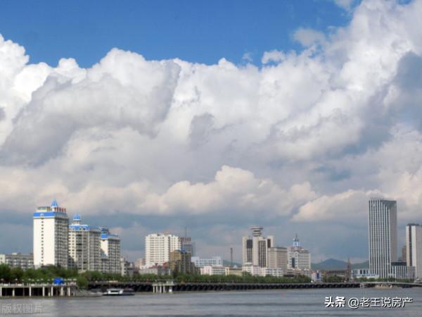 房子不再值錢？樓市人口告急、房貸收緊，下半年房價將迎來突破點