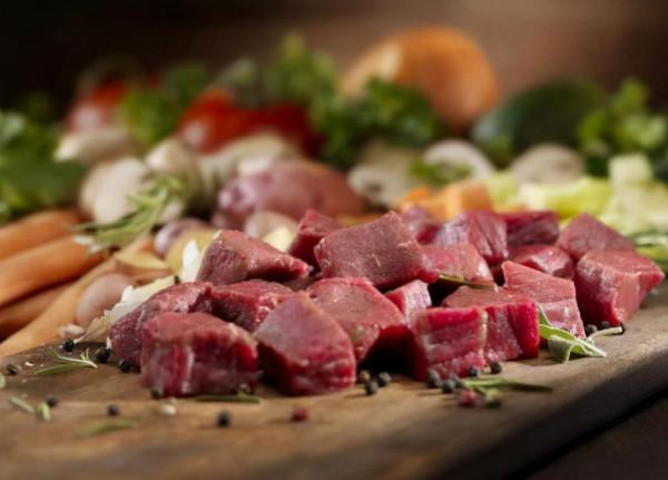 牛肉吃多了會致癌？醫生提醒：真正要少吃的是這3種肉