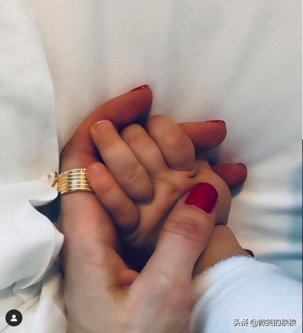 怎麼穿沒有“媽”味？周迅在《小敏家》裡，都統統告訴我們了