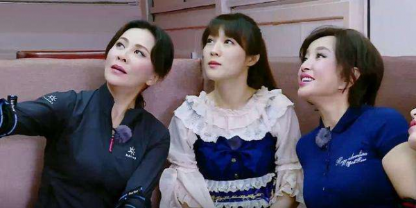 老牌女星也逃不過同框比美“魔咒”？別比了！50歲+的她們都很美