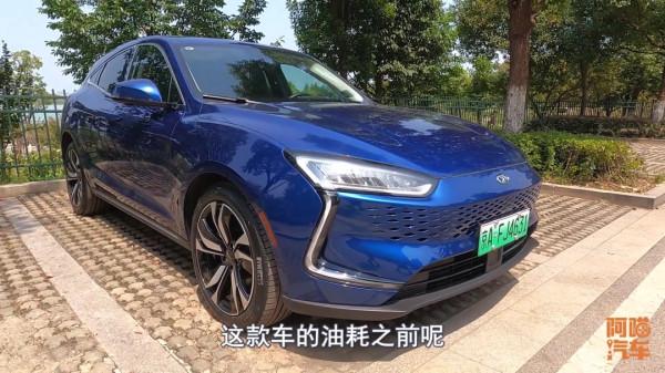 增程式電動車省油嗎？喵哥試駕賽力斯華為智選SF5，演示給你看