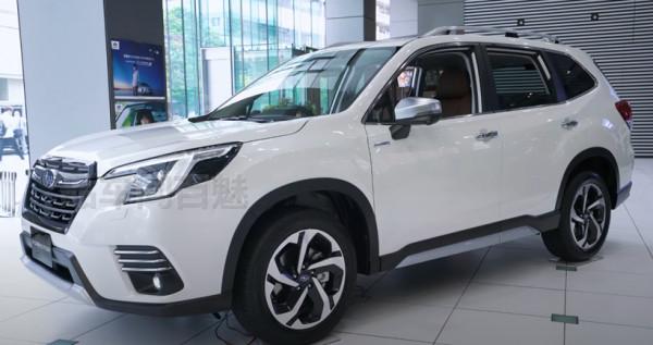 新款斯巴魯森林人現身，配備“新臉”外觀更顯兇悍，新增1.8T動力